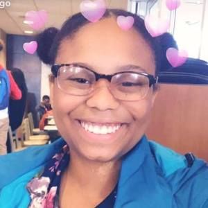 Meet your Posher, Carly